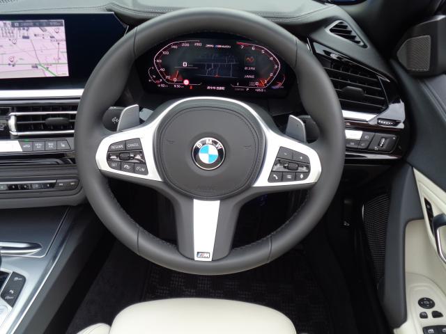 BMW Z4 M40i 直6ターボエンジン　ヘッドアップディスプレイの画像6