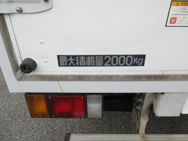 いすゞ エルフ アルミバン フルフラットロー Wタイヤ 2000Kg積載の画像17