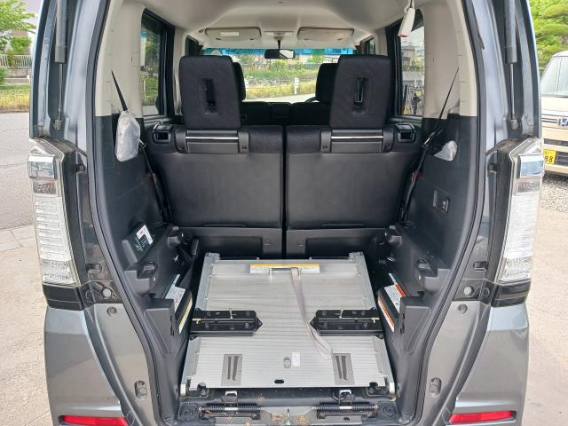 ホンダ N BOX+カスタム 4WD 福祉車両 スローパー 電動ウインチ スマートキー ナビ TV 横滑り防止の画像8
