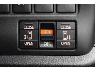 トヨタ エスクァイア Xi ナビ 地デジ Bluetooth マニュアルモード スマートキー アイドリングストップ 横滑り防止機能 LEDヘッドライト オートライト フォグランプ オートデュアルエアコン 両側パワースライドの画像8