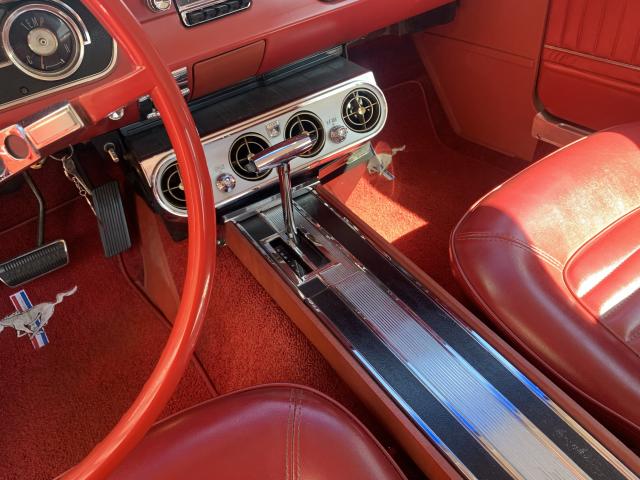 フォード マスタング 64 1/2 Coupe D-code V8の画像14