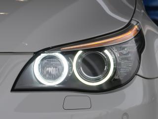 BMW M5 LCIモデル サクラムマフラー ベージュレザー フロントスポイラー ガラスサンルーフの画像9