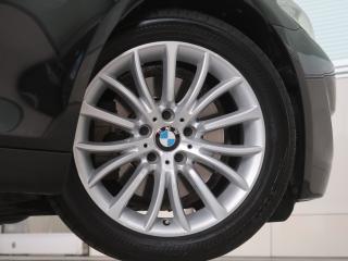 BMW 5シリーズ 523dブルーパフォーマンス ハイラインパッケージ　ブラックレザー　ウッドパネル　フルセグ地デジ　バックカメラ　クリーンディーゼルの画像5