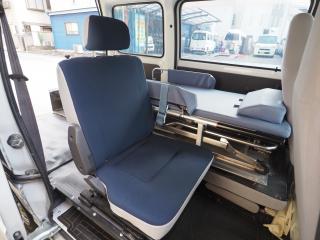 スバル サンバーバン 福祉車両　患者輸送車　寝台車　ストレッチャー　ＩＡ２００　４人乗りの画像6